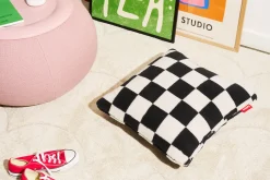 Fatboy Square Pillow Teddy Un coussin en tissu peluche ultra-doux, blanc, 50x50 cm