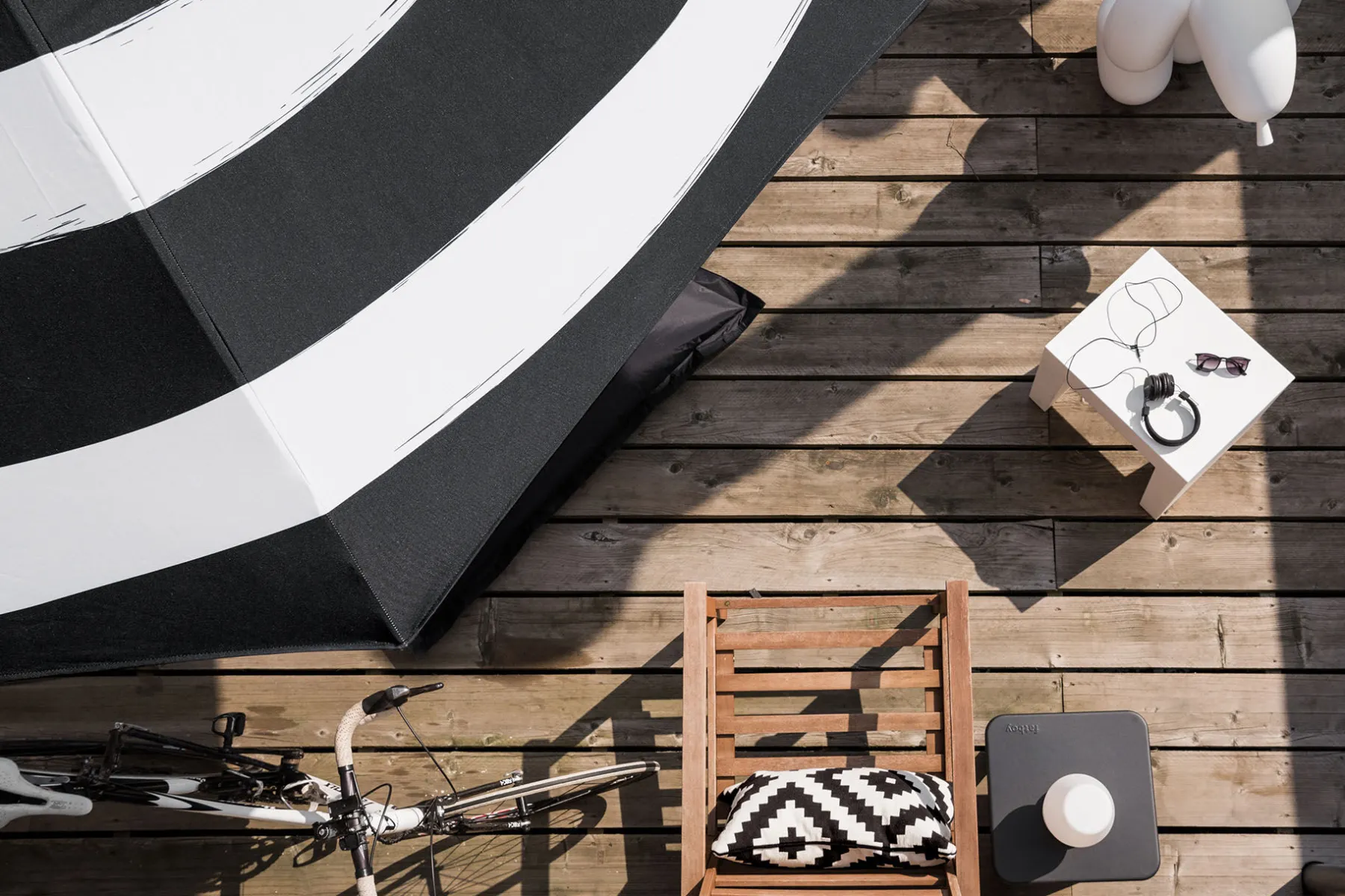 Fatboy Stripesol 350 cm Parasol, black, 350x350x280 cm
